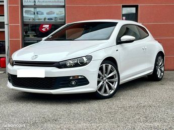 voir détails -Volkswagen Scirocco 2.0 TSI R-line 1ere main à Bourg-lès-Valence (26)   Voir détails -Volkswagen Scirocco 2.0 TSI R-line 1ere main à Bourg-lès-Valence (26)
