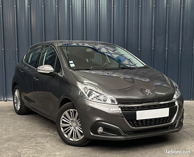 Cliquer pour voir la photo suivante Peugeot 208 Phase 2 82ch Essence Garantie 1 An Parfa Gris de 2018