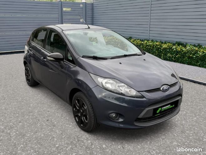 Ford Fiesta Ford Fiesta TDCI Bleu de 2011
