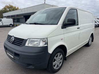  Voir détails -Volkswagen Transporter FG 1.9 TDI 102CH COURT à Fouquires-ls-Lens (62)