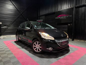  Voir détails -Peugeot 208 1.4 e-hdi 68ch fap bmp5 blue lion active à Douai (59)