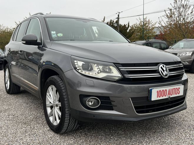 Cliquer pour voir la photo suivante Volkswagen Tiguan 2.0 TDI 140 FAP BlueMotion Technology Sp GRIS F de 2012
