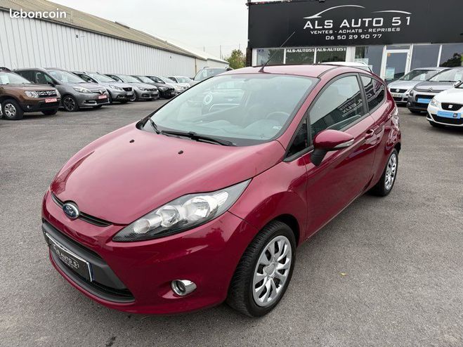Cliquer pour voir la photo suivante Ford Fiesta 1.2 trend pack Bordeaux de 2011