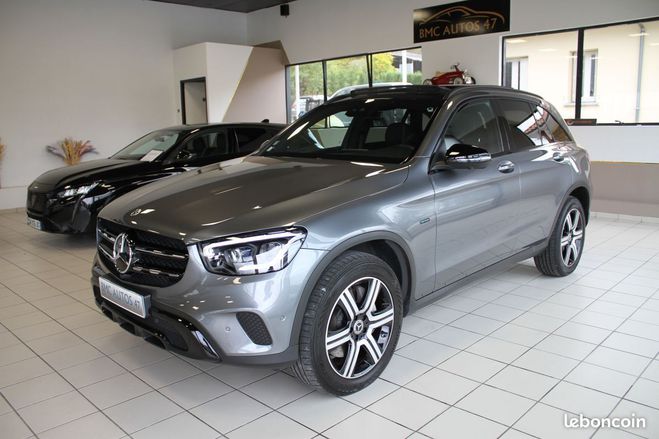 Cliquer pour voir la photo suivante Mercedes GLC Classe 300 de Avangarde Line 4 Matic 9G- Gris de 2021