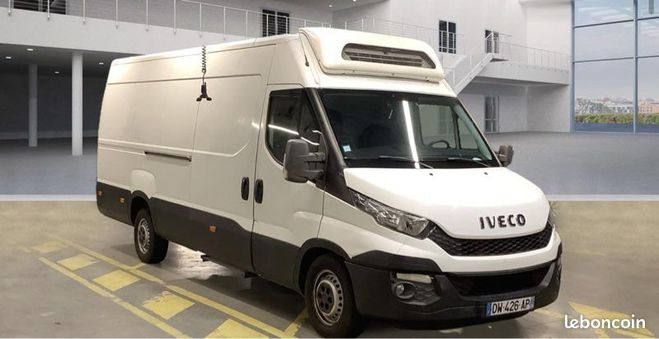 Iveco Daily 23990ht FGN 35 C 17H V18 H3 QUAD-LEAF BV Blanc de 2015