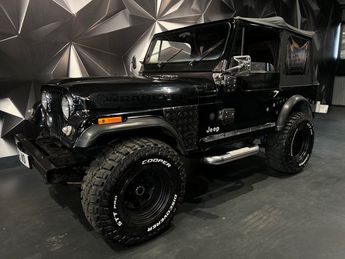  Voir détails -Jeep CJ7 6 CYLINDRES 4.2 à Aubire (63)