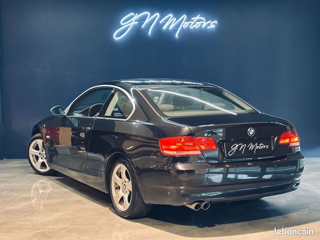 BMW Serie 3 (e92) (2) coupe 325i confort garantie 12 Noir de 2007