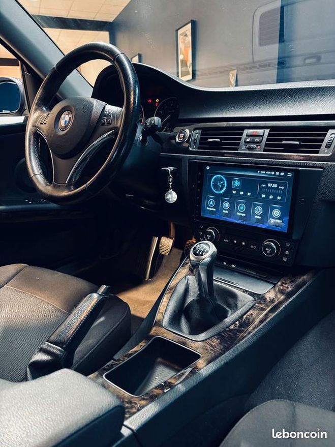 BMW Serie 3 (e92) (2) coupe 325i confort garantie 12 Noir de 2007