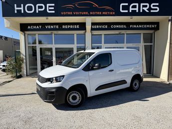  Voir détails -Peugeot Partner STANDARD 650KG BLUEHDI 100CH S&S PREMIUM à Fuveau (13)