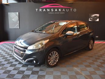  Voir détails -Peugeot 208 1.2 PureTech 110ch SS BVM5 Allure à Caissargues (30)
