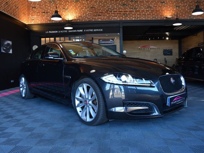 Jaguar XF Jaguar XF V6 3.0 D S 275 Portfolio Gris de 2014
