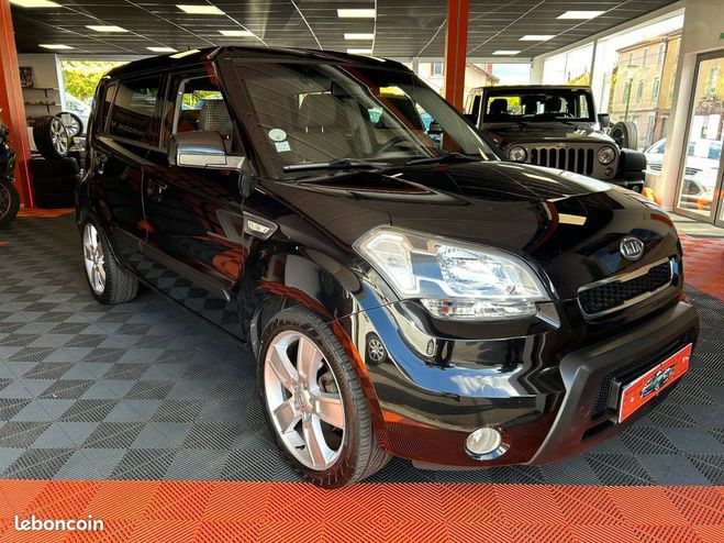 Cliquer pour voir la photo suivante Kia Soul 1.6 CRDI 16v 128 cv Garantie 12 mois Noir de 2010