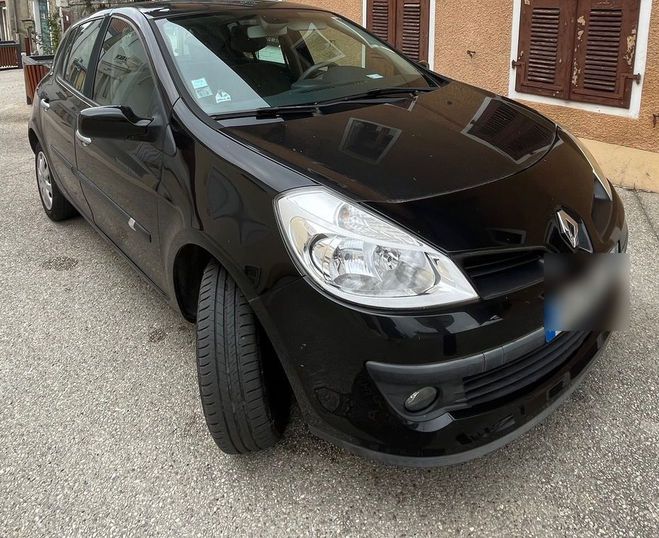 Cliquer pour voir la photo suivante Renault Clio Noir de 2006