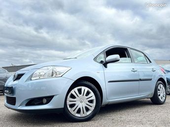  Voir détails -Toyota Auris 124 VVT-I LUNA MMT 5P à Strasbourg (67)