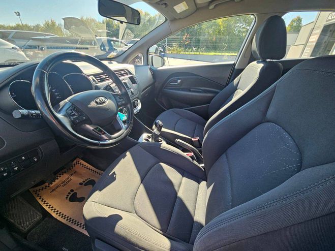 Kia Rio 1.1 CRDI 75cv Active 5p BLANC de 2014