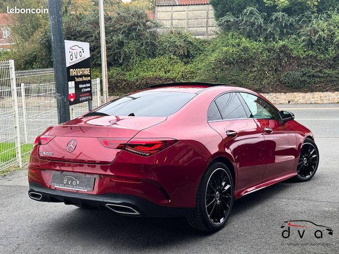 Mercedes Classe CLA Classe 200 163 ch AMG Line 7G-DCT Rouge de 2022