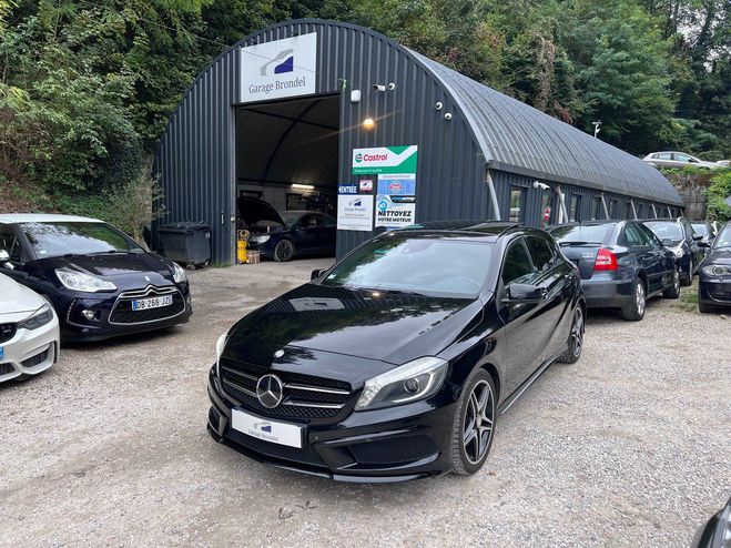 Cliquer pour voir la photo suivante Mercedes Classe A (W176) A250 2.0i 211cv BVA7 Fascination Noir de 2012