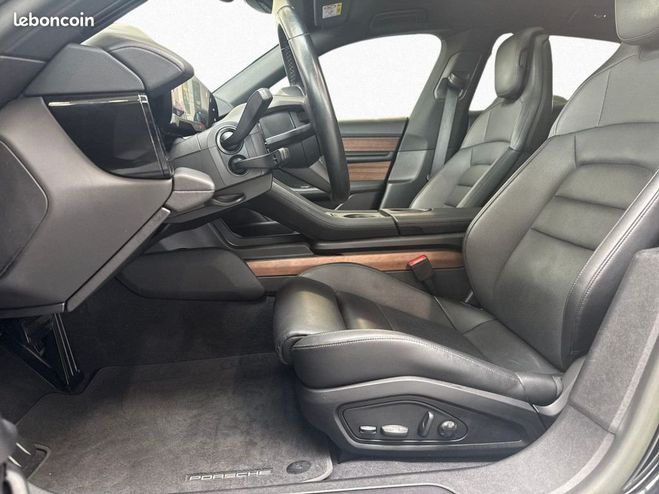 Porsche Taycan 4 Cross Noir de 2023