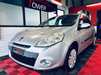  Voir détails -Renault Clio 1.5 dci 161000 kms à Blois (41)