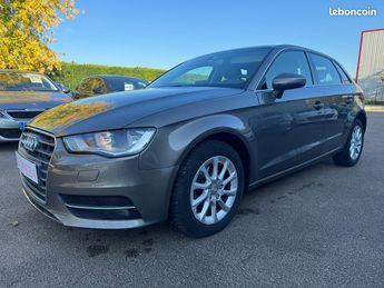  Voir détails -Audi A3 Sportback 1.6 TDI 110 CH ATTRACTION à Monteau (89)
