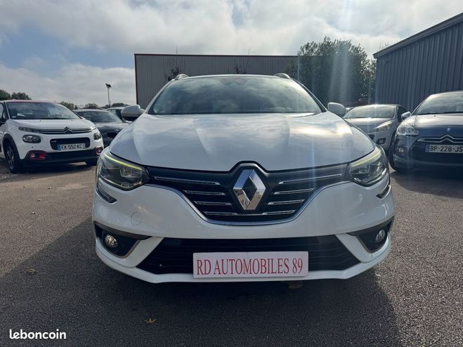 Renault Megane IV ESTATE 1.6 DCI 130 CH Intens Blanc de 2016