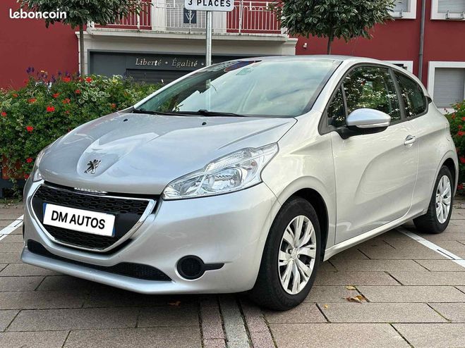 Peugeot 208 1.4 hdi 68ch edition active Gris de 2013