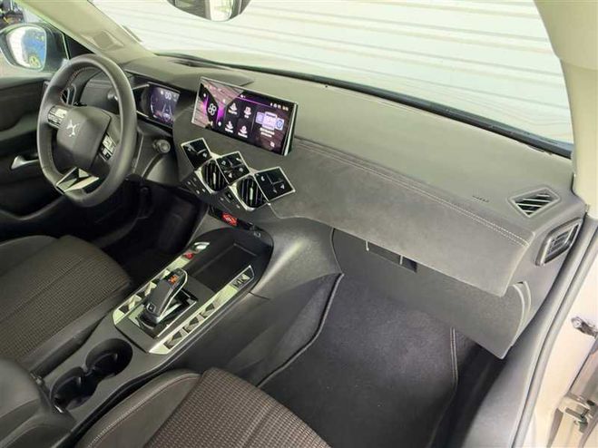 Citroen DS Citroen DS 3 CROSSBACK 1.2 PureTech 130 EAT8 Perfor Gris de 2024