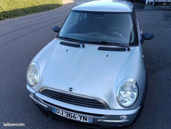  Voir détails -Mini One Belle pack 2002 tbe ct ok à Marly (57)