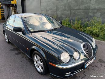  Voir détails -Jaguar S Type Belle stype 2000 toutes options 3litres  à Marly (57)