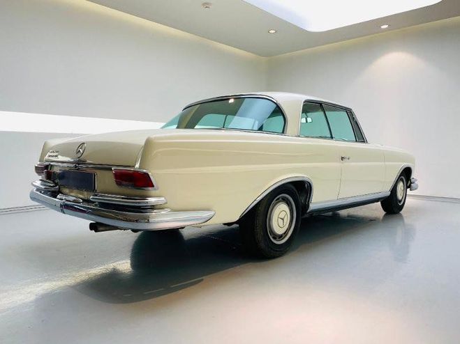 Mercedes 280 SE Coupe Blanc de 1969
