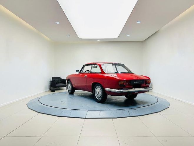 Alfa romeo Giulia Alfa romeo Giulia SPRINT GT 1600 Rouge de 1964