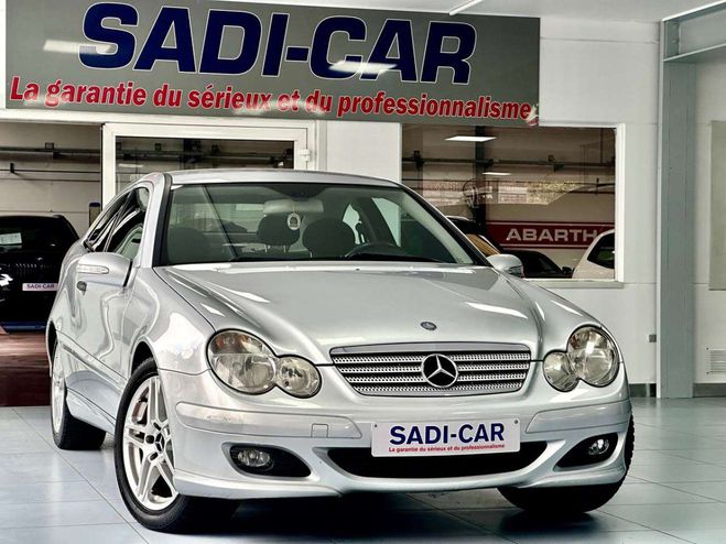 Cliquer pour voir la photo suivante Mercedes Classe C 160 E. 122cv Coupe Sport EDITION Gris Argent Métallisé de