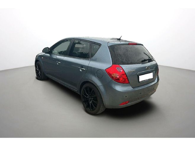 Kia Ceed Kia Ceed 1.6L DOHC CVVT Executive BVA Grise de 2008