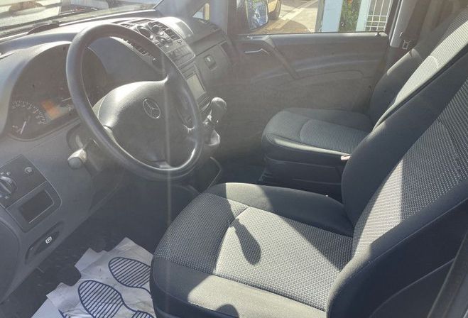 Mercedes Vito Mercedes Vito 113 CDI BE COMBI LONG 4MATIC CG 9 PLACES  de 2012
