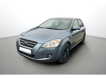  Voir détails -Kia Ceed d 1.6L DOHC CVVT Executive BVA à Sarcelles (95)