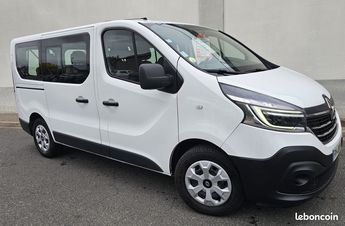  Voir détails -Renault Trafic iii 2.0 dci 145 cv edc6 9 places à Belleville (69)