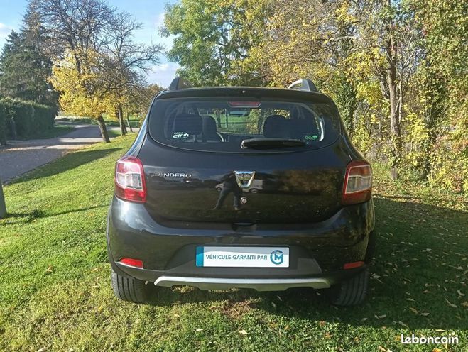 Dacia Sandero Dacia Sandero II 1.5 dCi 90ch Stepway Révisé & garanti Noir de 2014