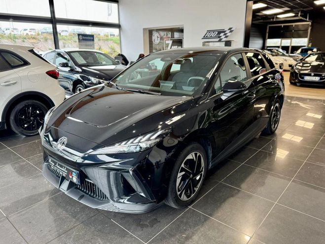 Cliquer pour voir la photo suivante MG MG4 EV 170ch - 51kWh MY23 Noir Métallisé de 2024