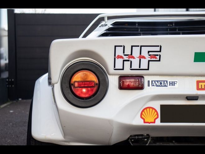 Lancia Stratos Lancia Stratos HF3000 Hawk V6 3.0l 12V QV - 200ch Blanc Verni de 1976
