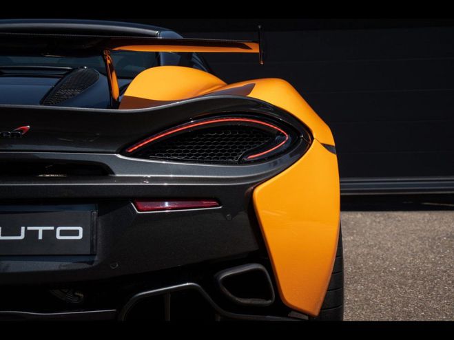 Mclaren 570 S Spider - V8 bi-turbo 3.8l - 570ch - LA McLaren Orange de 2019