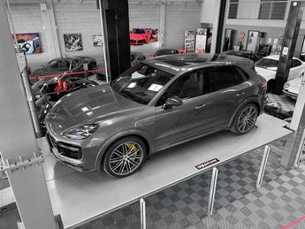  Voir détails -Porsche Cayenne Turbo S E-Hybrid ? Exclusive Manufaktur  à Saint-Laurent-du-Var (06)