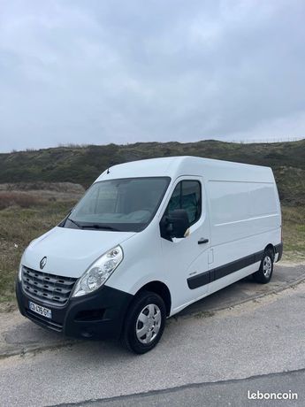  Voir détails -Renault Master  à Outreau (62)