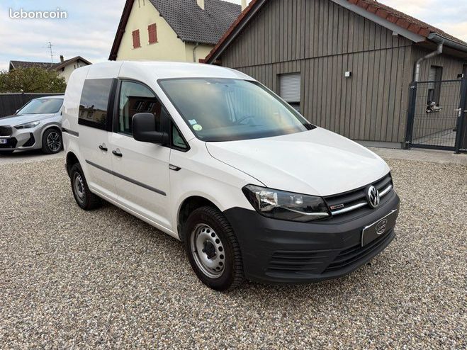 Cliquer pour voir la photo suivante Volkswagen Caddy 9991 HT 4 Motion 2L 122ch Blanc de 2018