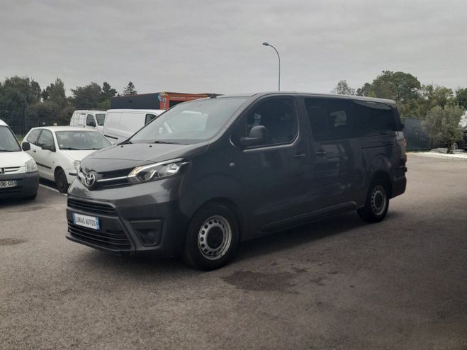 Toyota Proace VERSO RC22 Long 1.5L 120 D-4D BVM6 Execu Gris de 2021