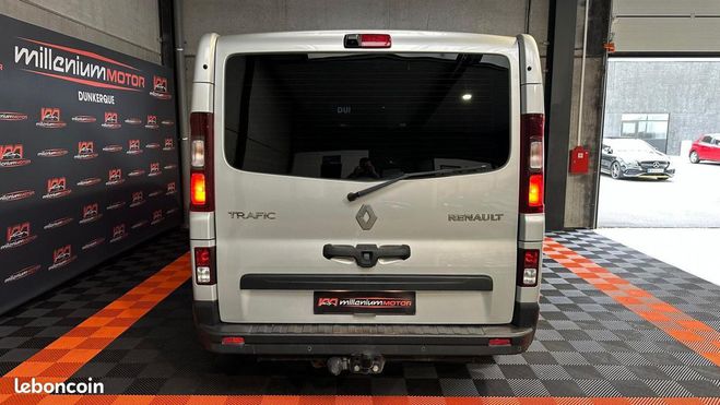Renault Trafic combi expression L2H1 DCi 125 CV 9 PLACE Autre de 2016