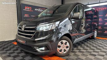  Voir détails -Renault Trafic combi zen 9 places 2.0 dci 150 CV L2H1 G à Cappelle-la-Grande (59)
