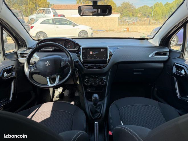 Peugeot 208 1.2 vti 82 ch Gris de 2017