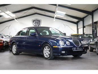  Voir détails -Jaguar S Type 3.0 V6 243 BOITE MECANIQUE à Saint-Laurent-du-Var (06)