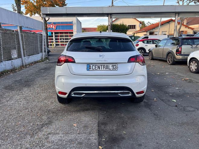 Citroen DS4 1.6 E-HDI115 AIRDREAM SO CHIC ETG6 BLANC de 2014