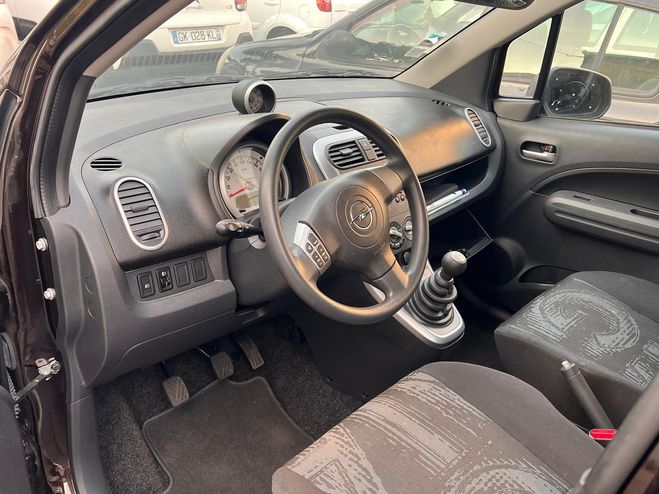 Opel Agila Opel Agila 1.0 68 ESSENTIA MARRON de 2014